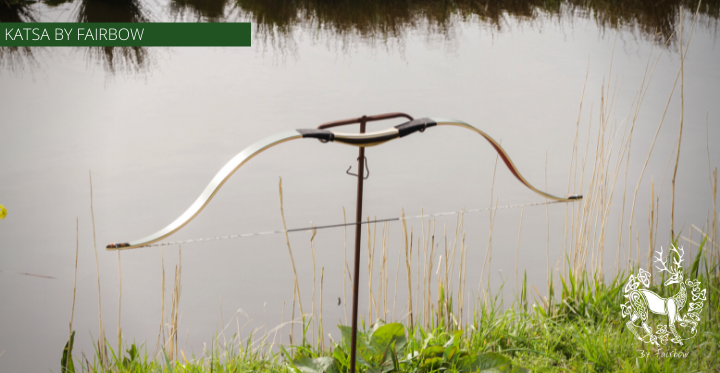 THE KATSA BOW, 66 LB, ROSEWOOD, BLACK "N WHITE, KIRINITE NOCKS-Bow-Fairbow-Fairbow