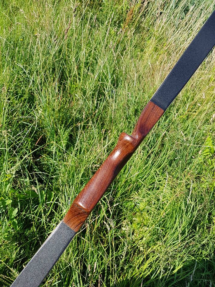 THE VERTEX AFB, 68 INCH NTN, 60 LBS @ 28 INCH ZEBRANO AND ROSEWOOD VENEER-Bow-Fairbow-Fairbow