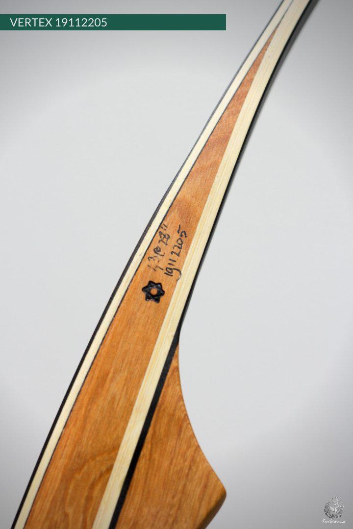 THE VERTEX BOW 68" BLACK 43 LBS @ 28 INCH RH-Bow-Fairbow-Fairbow