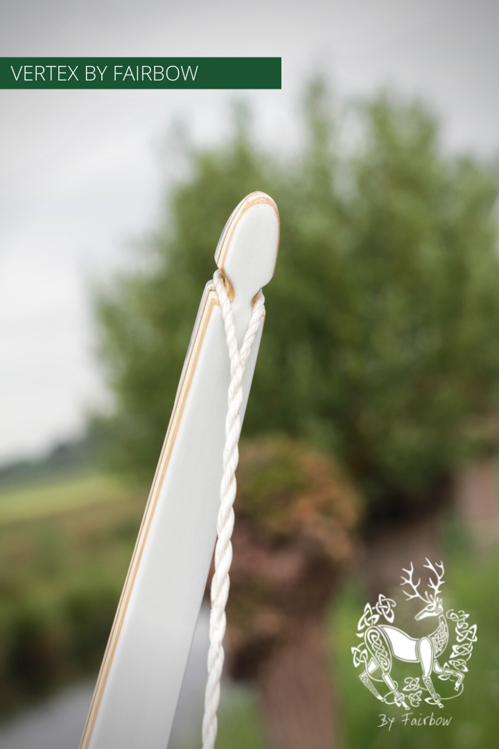 THE VERTEX BOW 68" WHITE 45 LBS @ 28 INCH RH-Bow-Fairbow-Fairbow